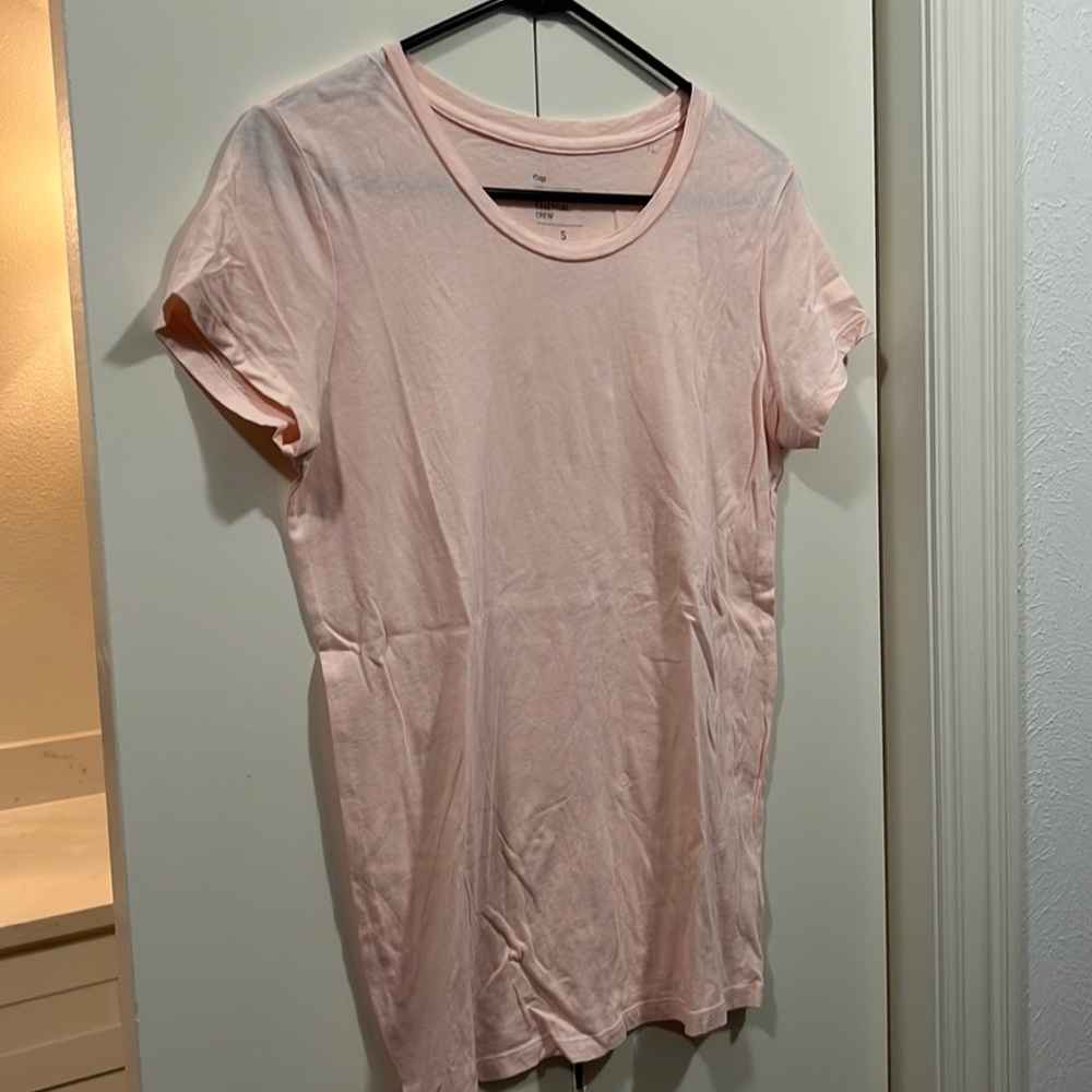 Gap Blush Crew Neck T-shirt
